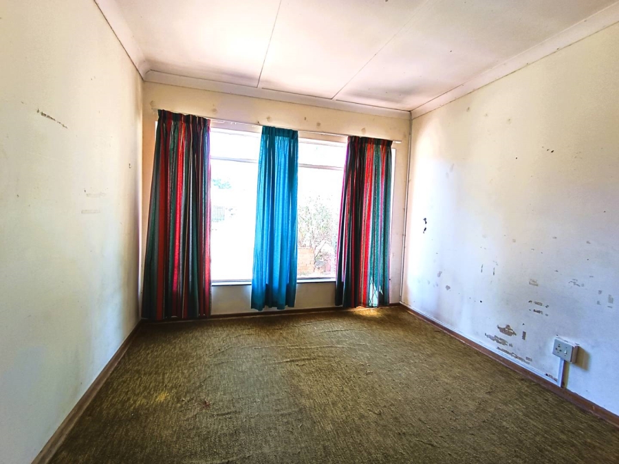 5 Bedroom Property for Sale in Universitas Free State
